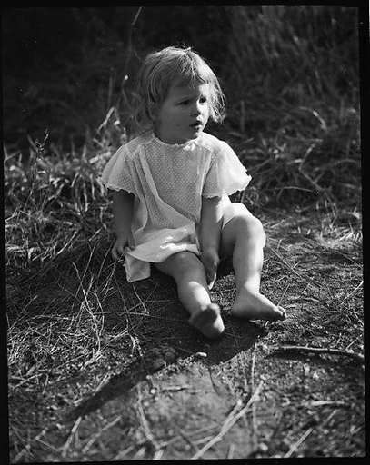 [Unidentified Girl]