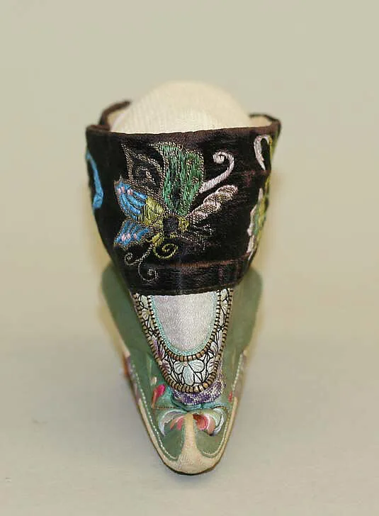 Shoes — Unknown