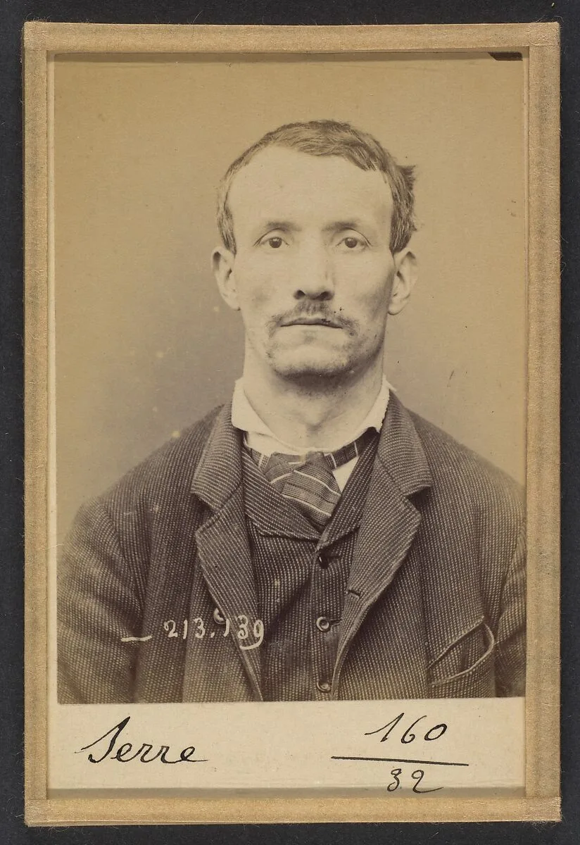 Serre. Auguste. 37 ans, né à Anonnay (Ardêche) le 13/10/56. Mégissier. Anarchiste. 20/1/94. — Alphonse Bertillon