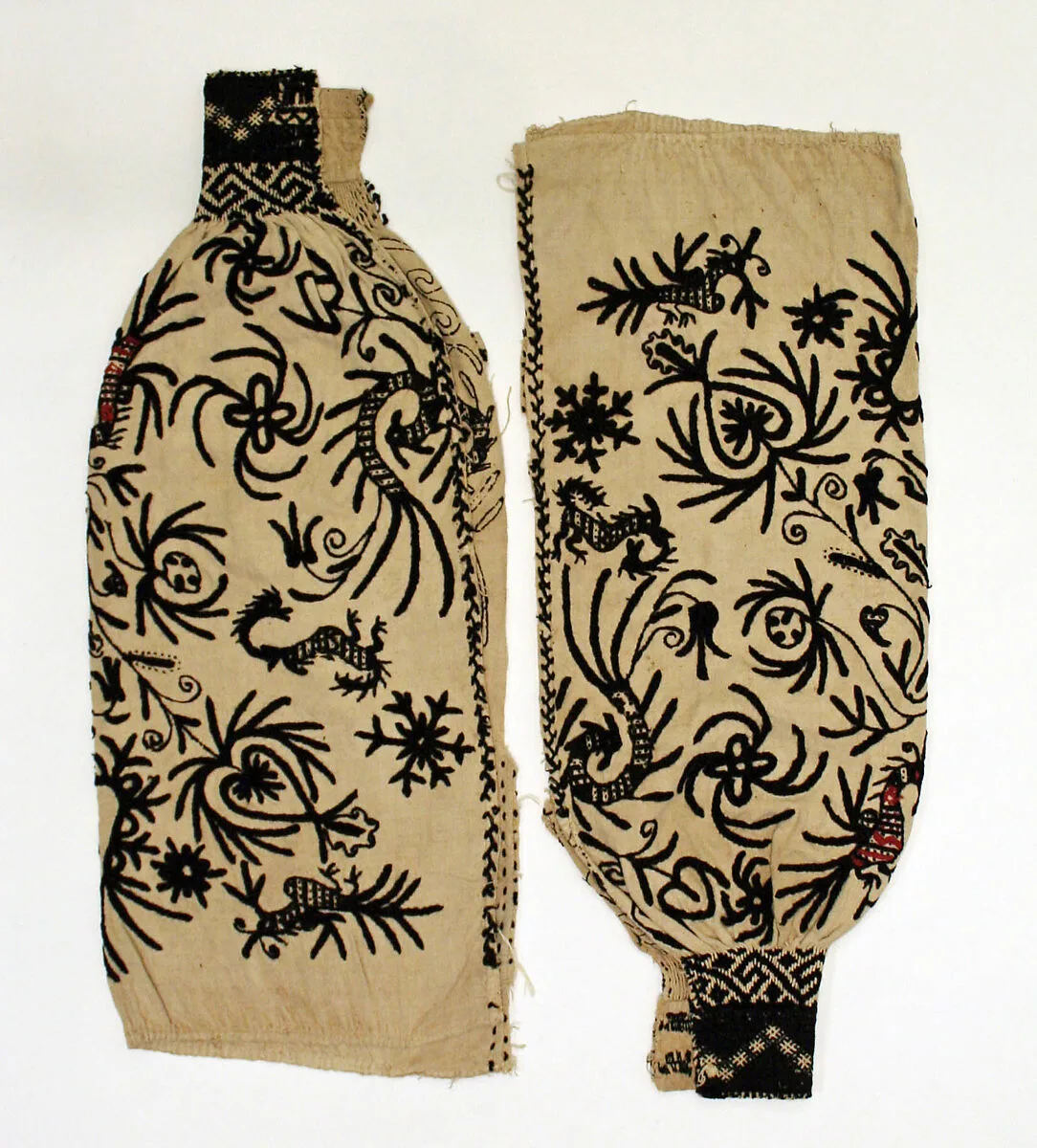 Sleeves — Unknown