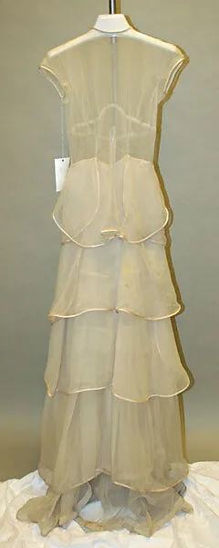 Wedding dress — Hattie Carnegie, Inc.