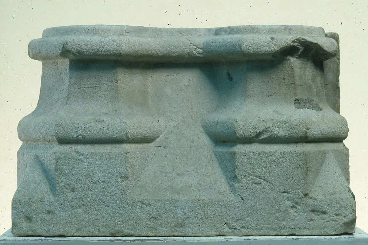 Double Column Base — Unknown