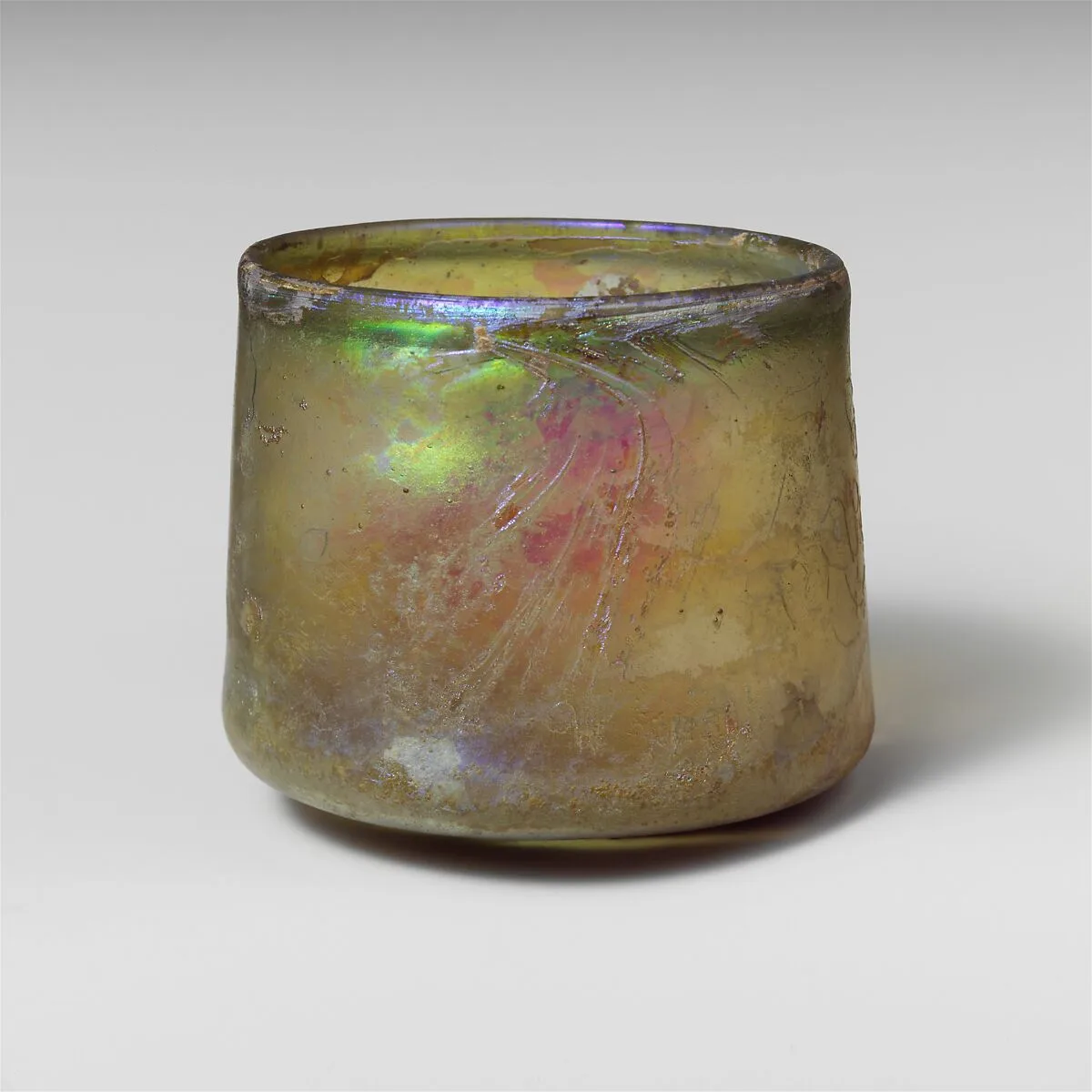 Glass beaker — Unknown