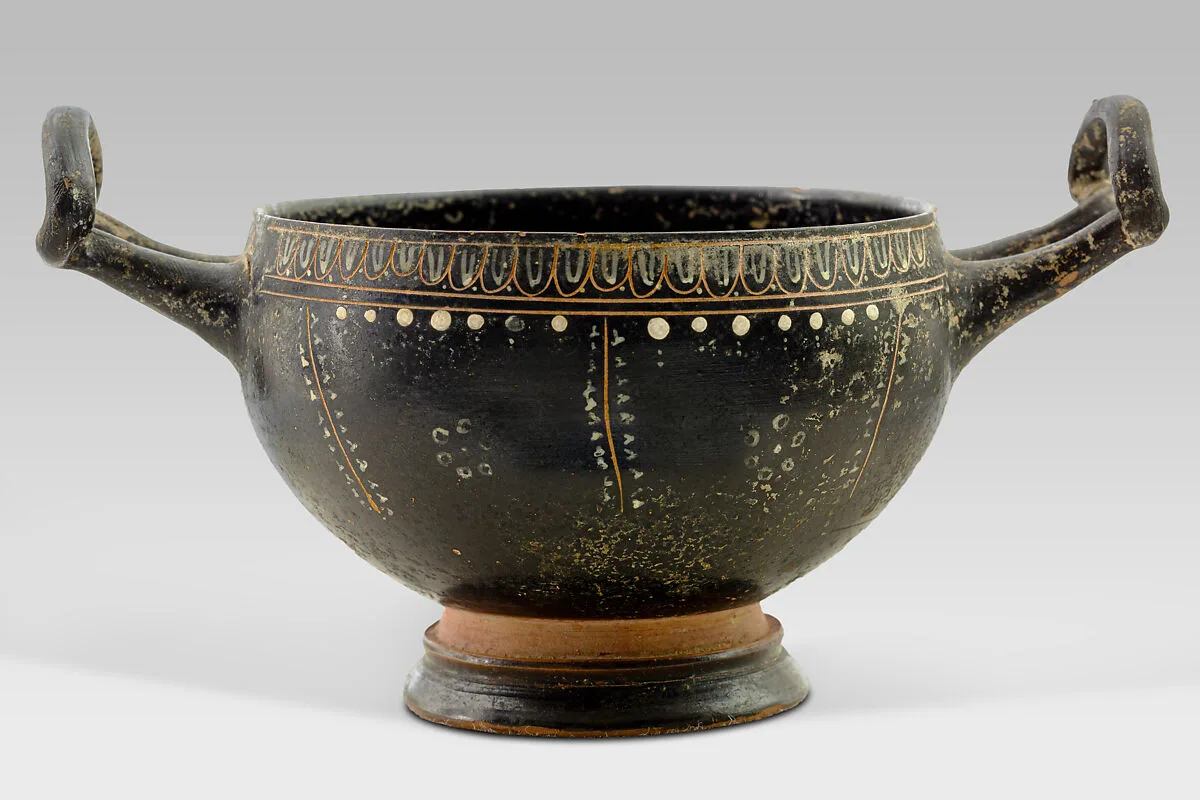 Terracotta skyphos — Unknown