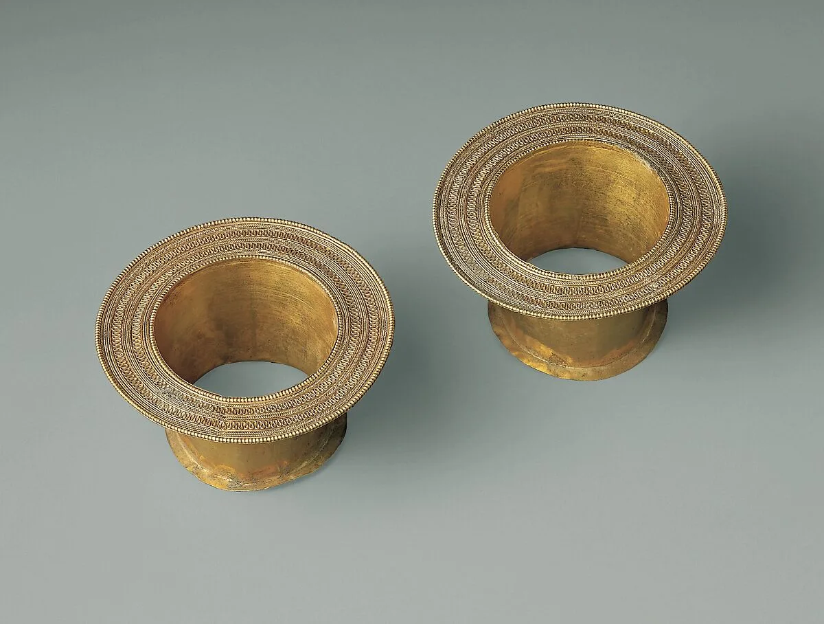 Pair of gold roundels — Unknown