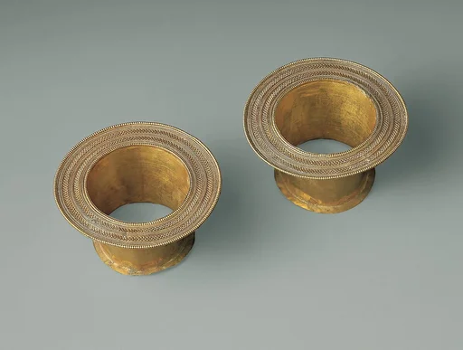 Pair of gold roundels