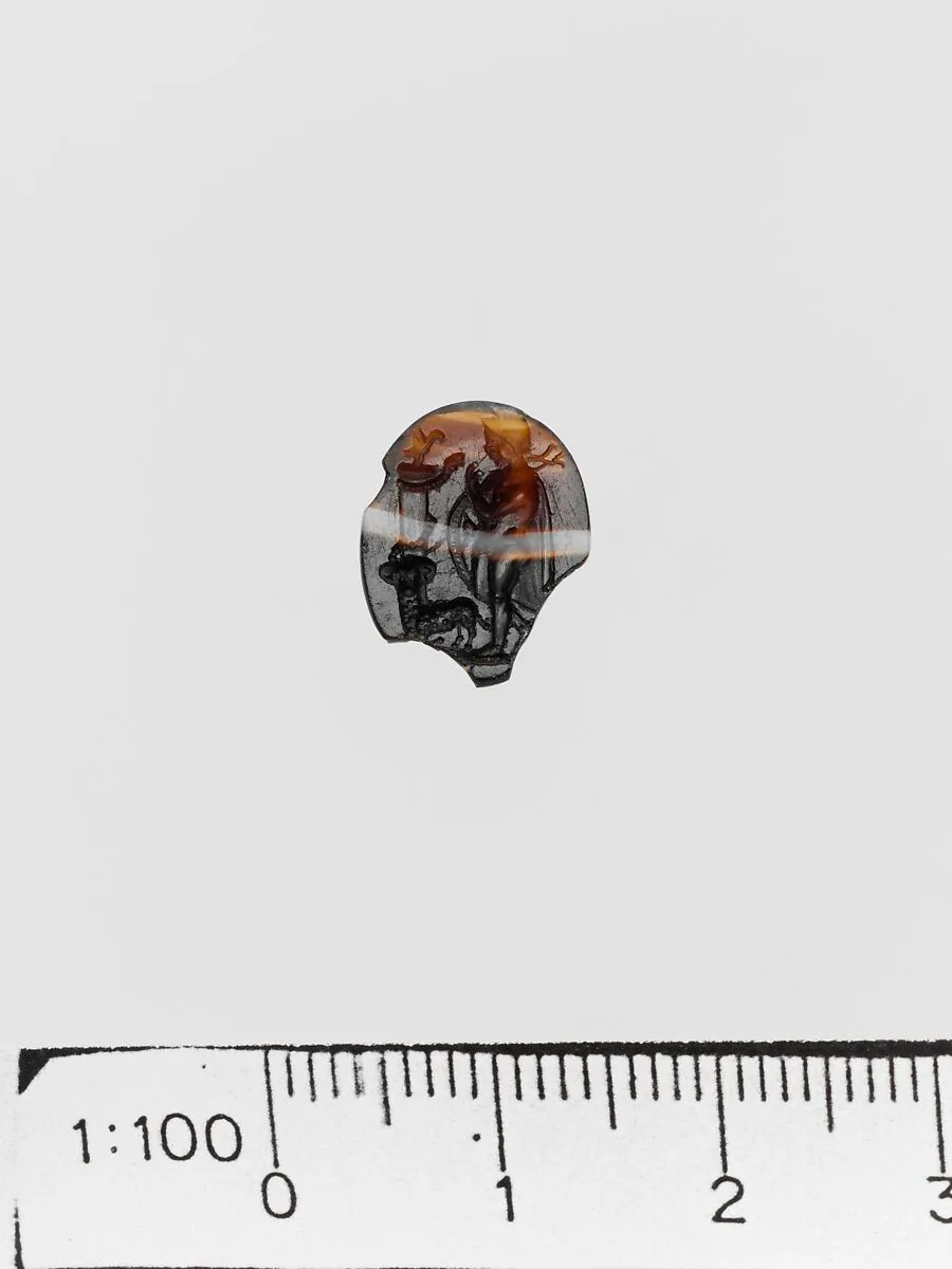 Banded agate ring stone — Unknown