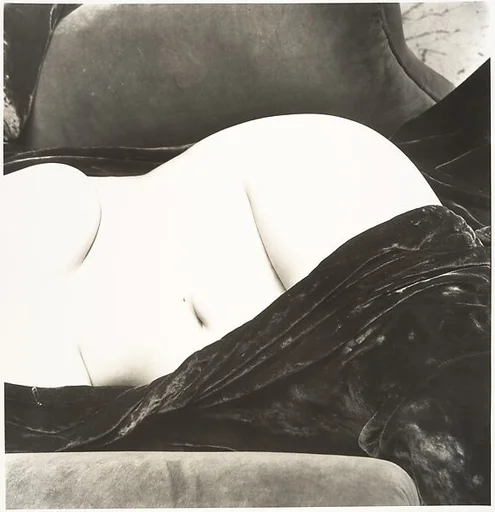 Nude No. 142