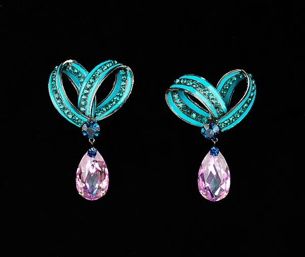 Earrings — Yves Saint Laurent|Yves Saint Laurent