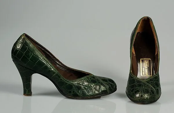 Pumps — Seymour Troy Originals|R. H. Macy & Co.|Lown Shoes, Inc.