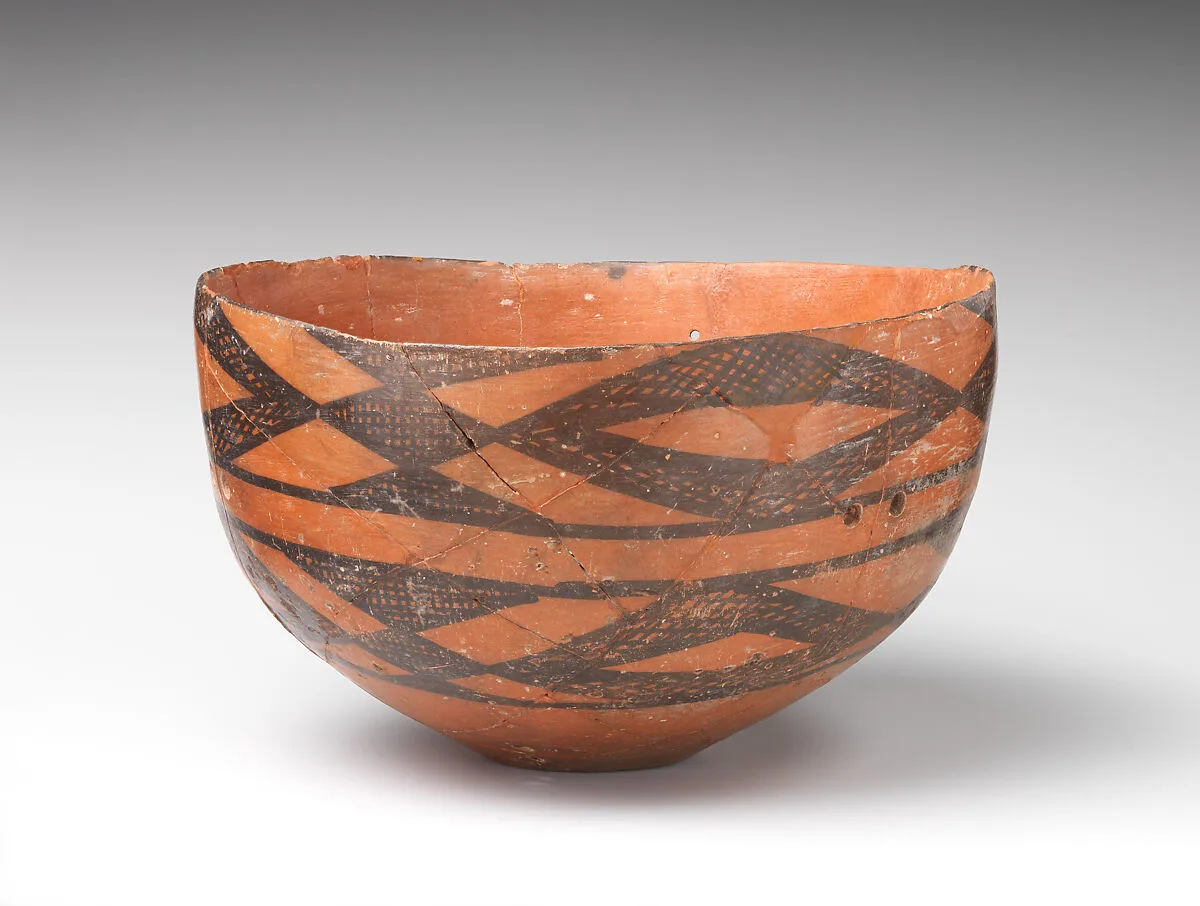 Bowl with cross-hatched decoration — Unknown