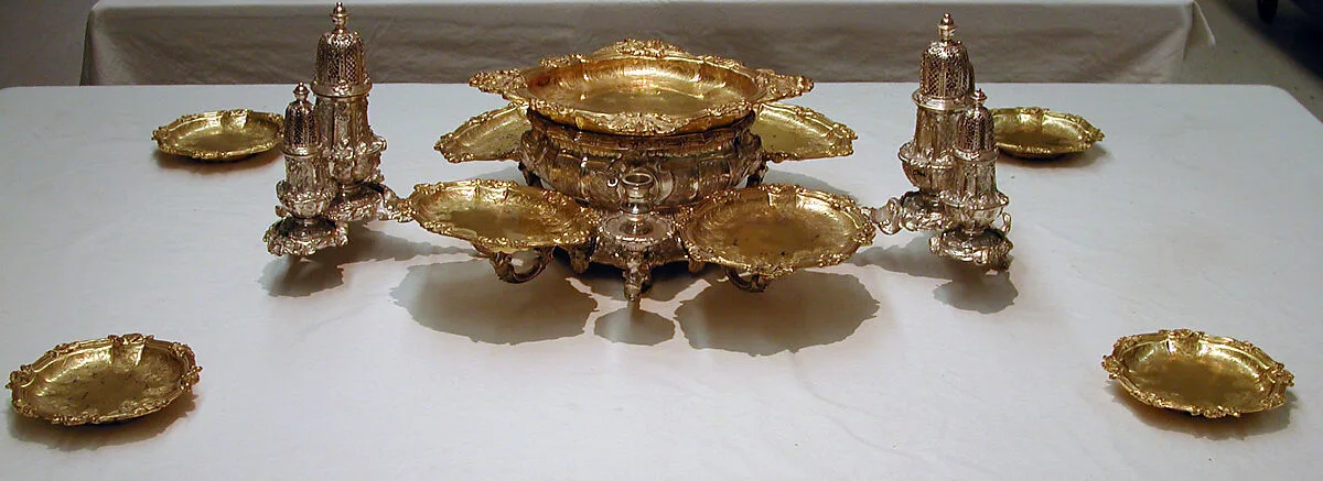 Centerpiece — Paul de Lamerie