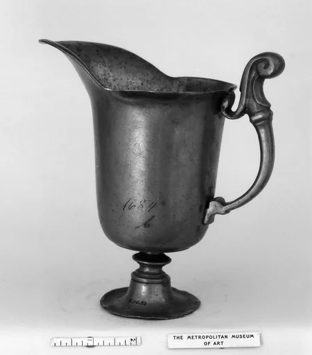 Cream jug