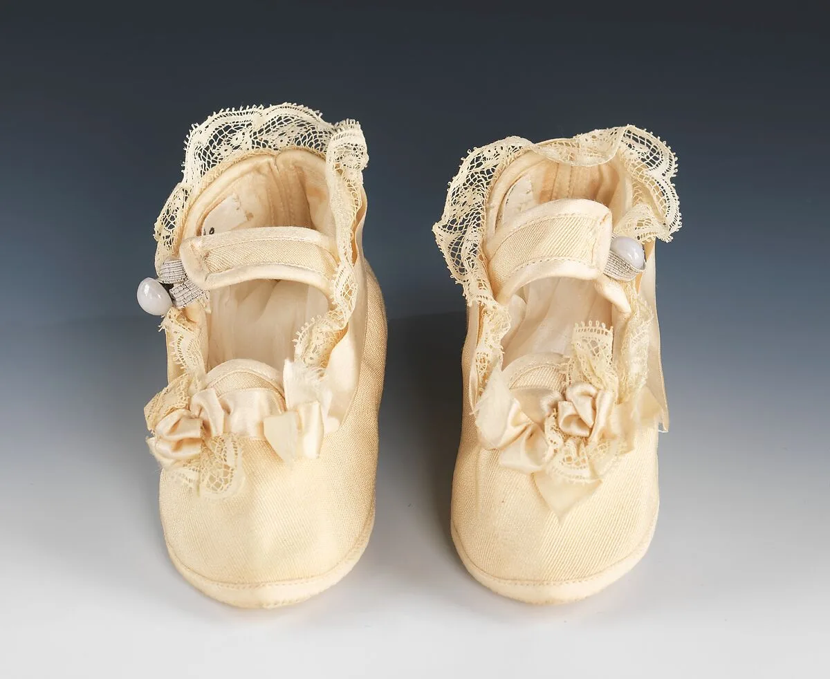 Shoes — Unknown