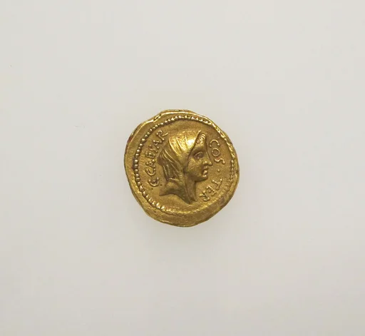 Gold aureus of Julius Caesar