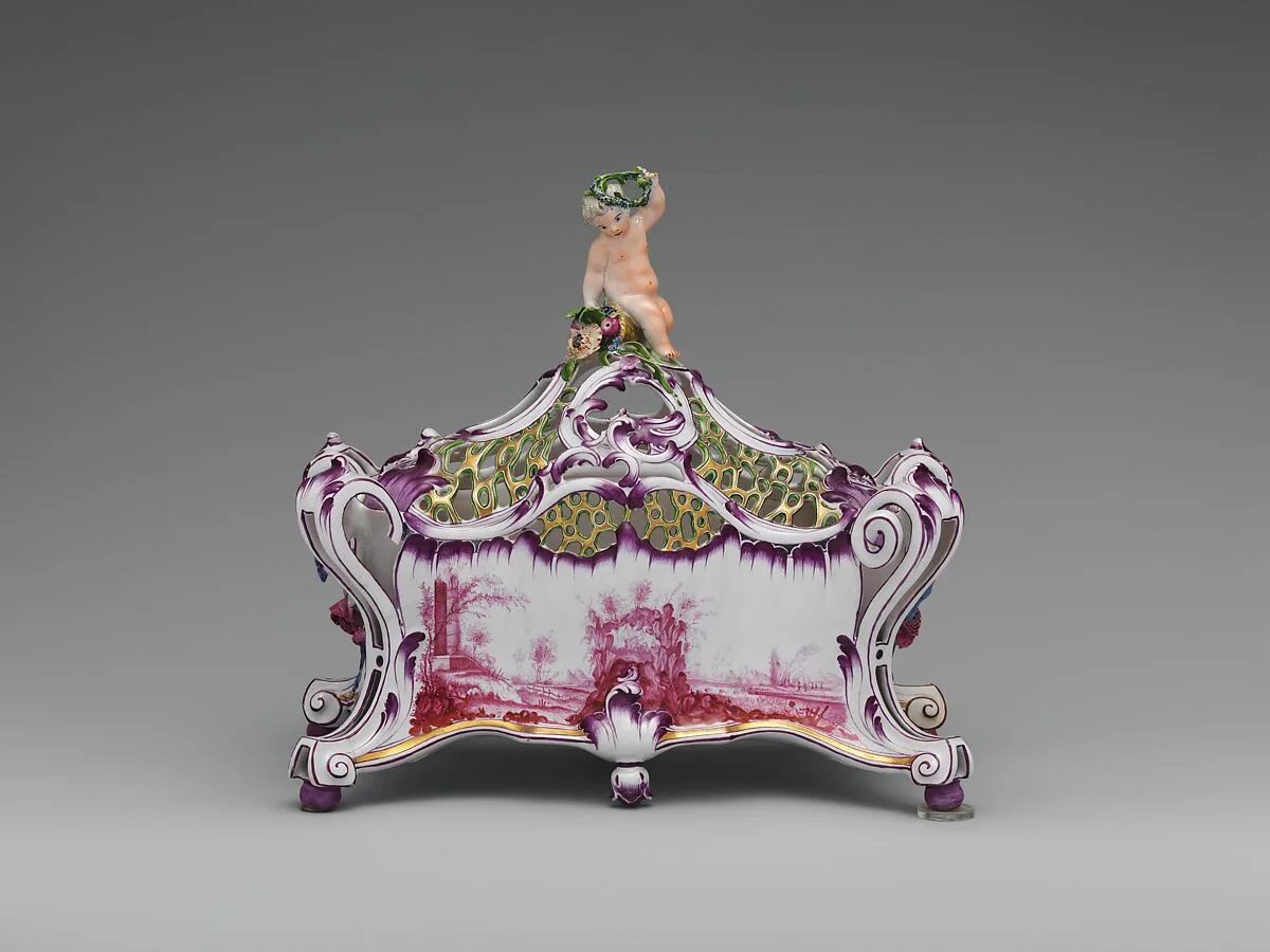 Potpourri with cover — Niderviller|Baron Jean-Louis de Beyerlé