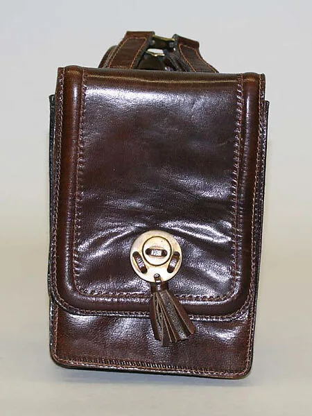 Shoulder bag — Unknown