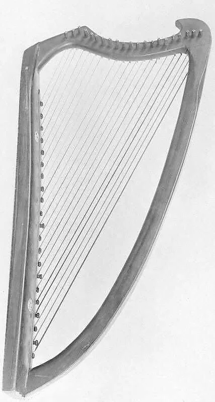 Portable Gothic Harp — Unknown