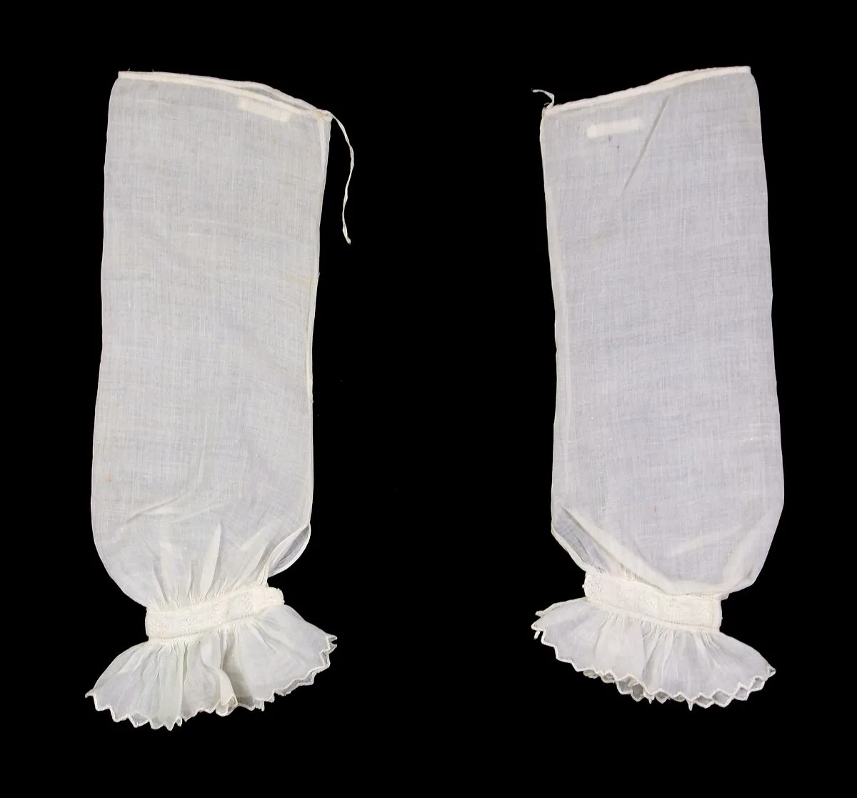 Undersleeves — Unknown