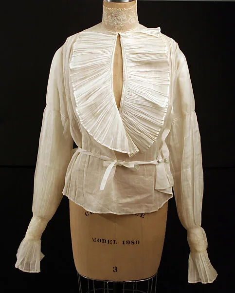 Blouse — Unknown