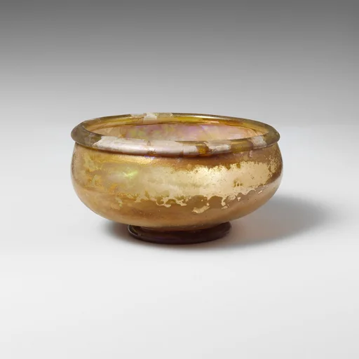 Glass bowl