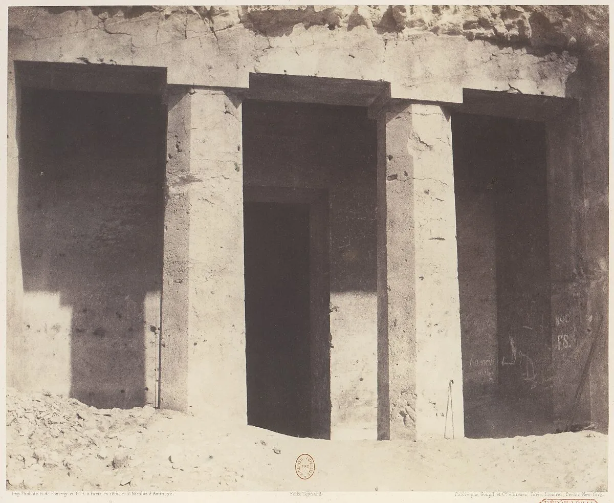 Béni-Haçan, Architecture Hypogéene - Tombeau d'Amoneï — Félix Teynard|Imprimerie Photographique de H. de Fonteny et Cie