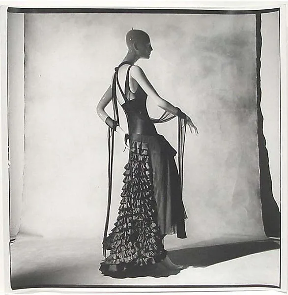 Photograph — Irving Penn|Madeleine Vionnet