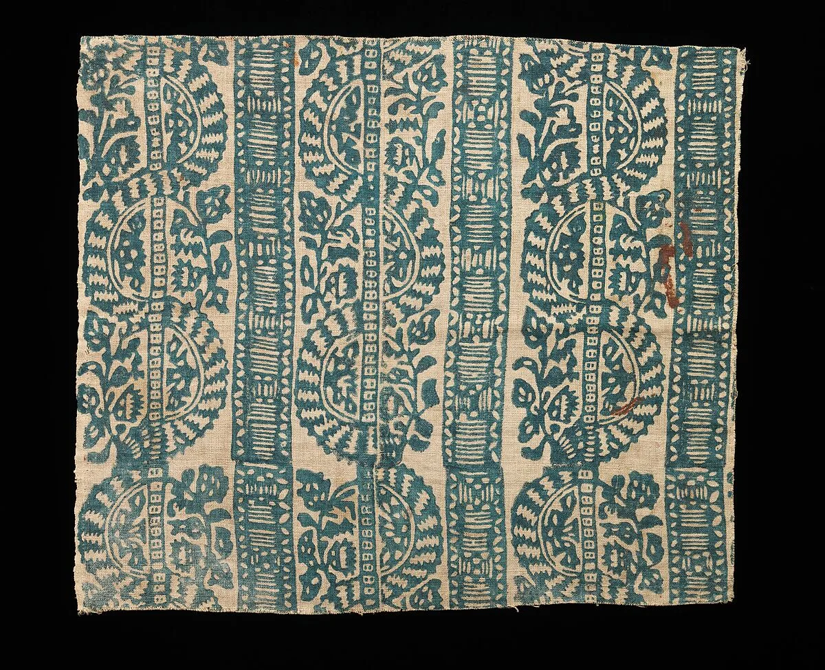 Textile fragment — Unknown