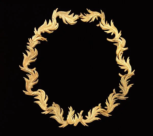 Necklace — Elsa Schiaparelli