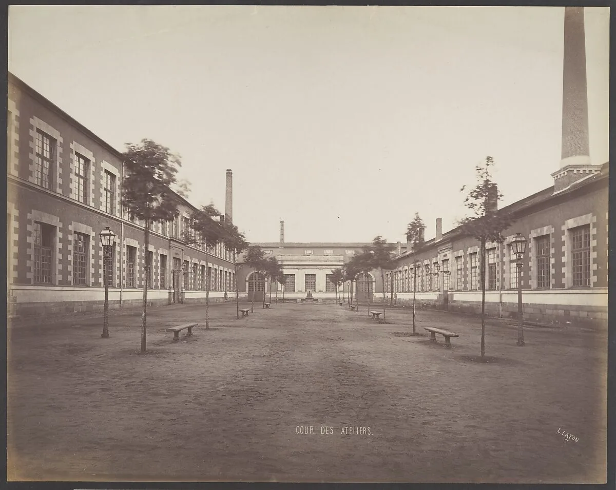Cour des Ateliers — Louis Lafon