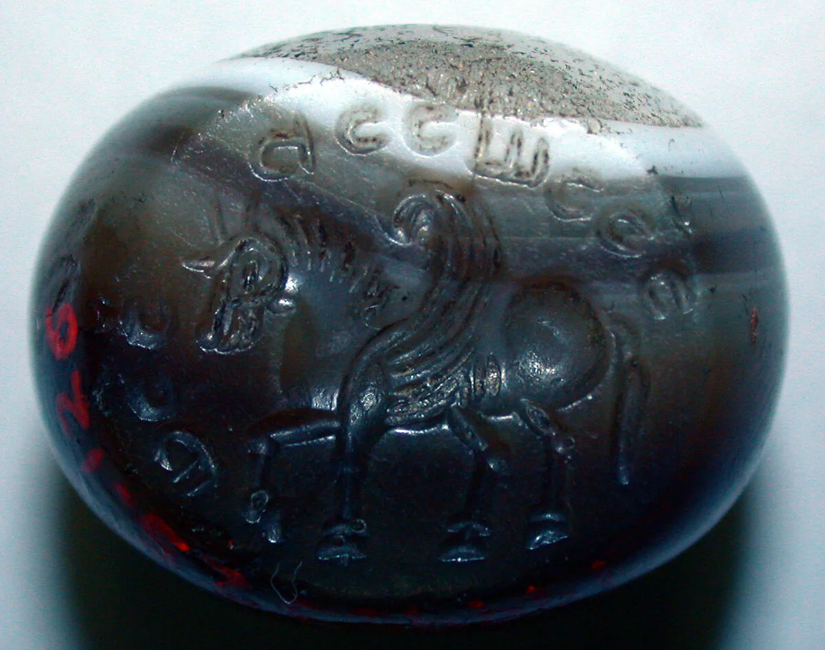 Stamp seal with Pahlavi inscription — Unknown