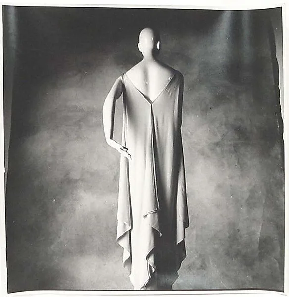 Photograph — Irving Penn|Madeleine Vionnet
