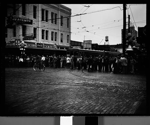 [Street Scene, Tampa, Florida]