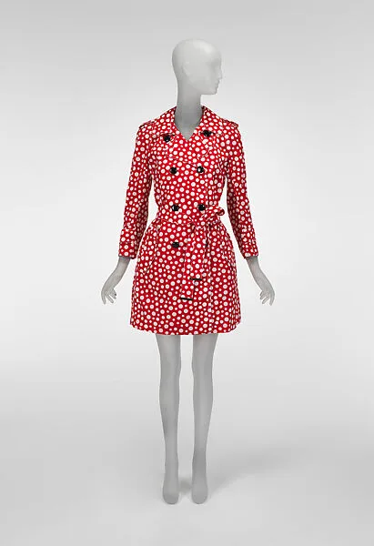 Trench Coat — Louis Vuitton Co.|Marc Jacobs|Yayoi Kusama