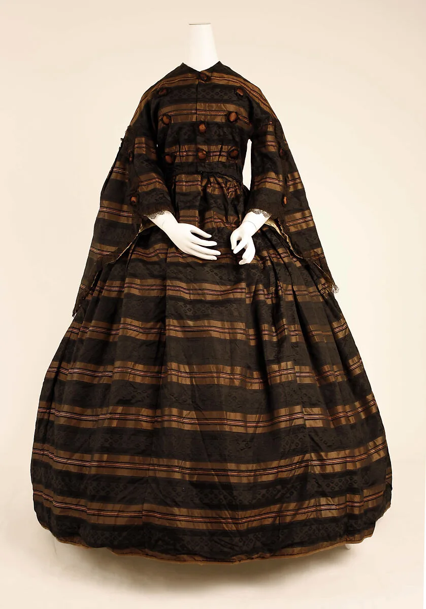 Afternoon dress — Unknown