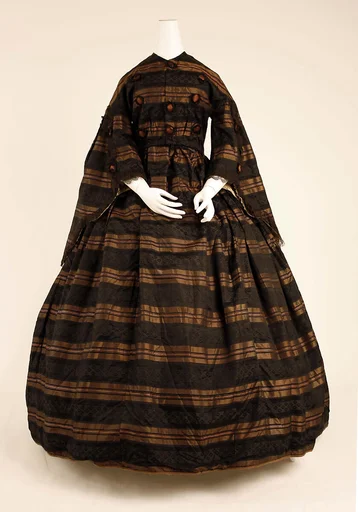 Afternoon dress