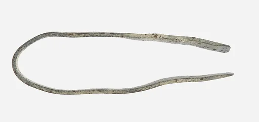 Tweezers
