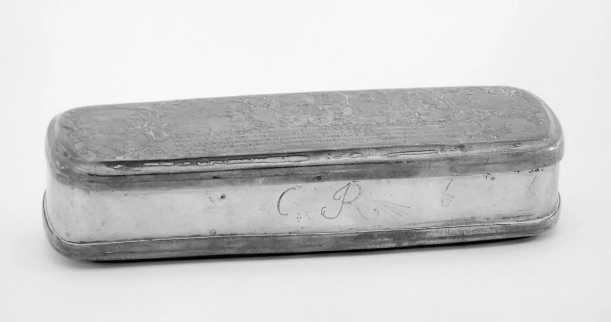 Tobacco box — Giese