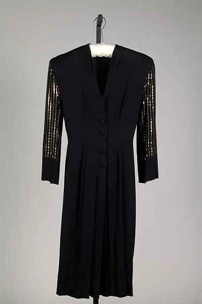 Dress — Mme. Eta Hentz