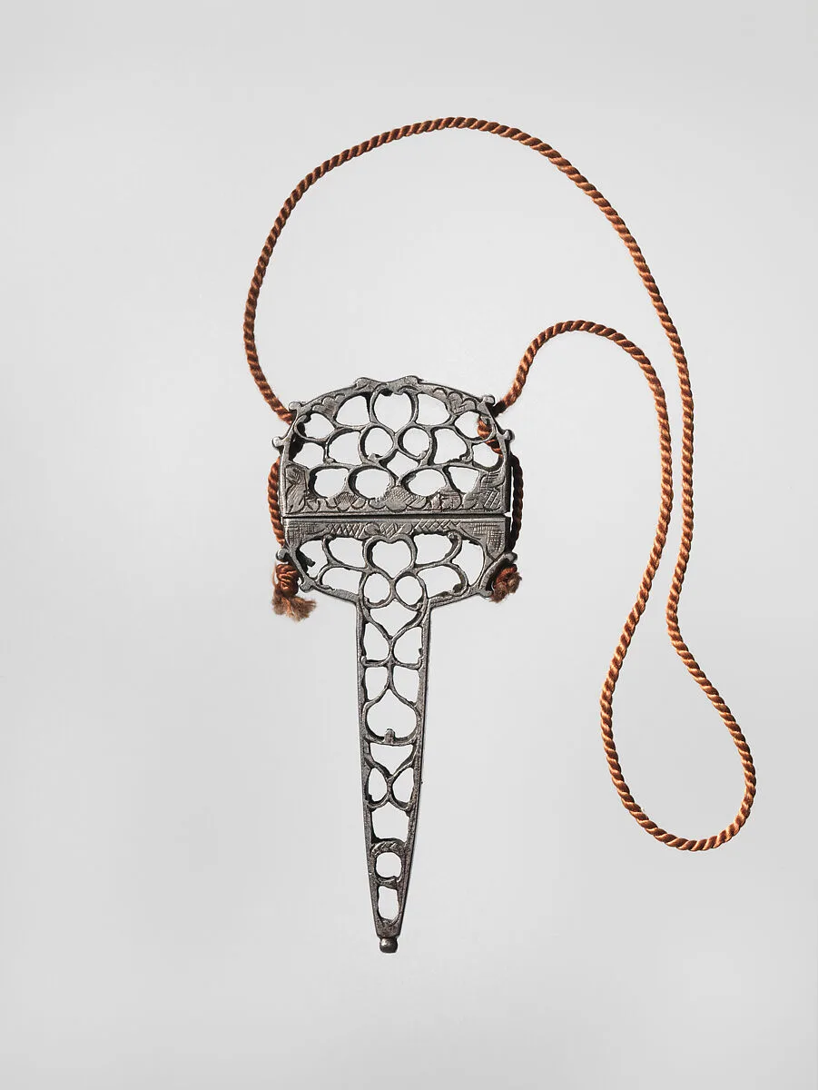 Scissors case — Unknown