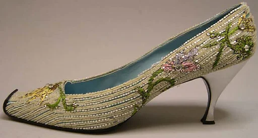 Evening shoes