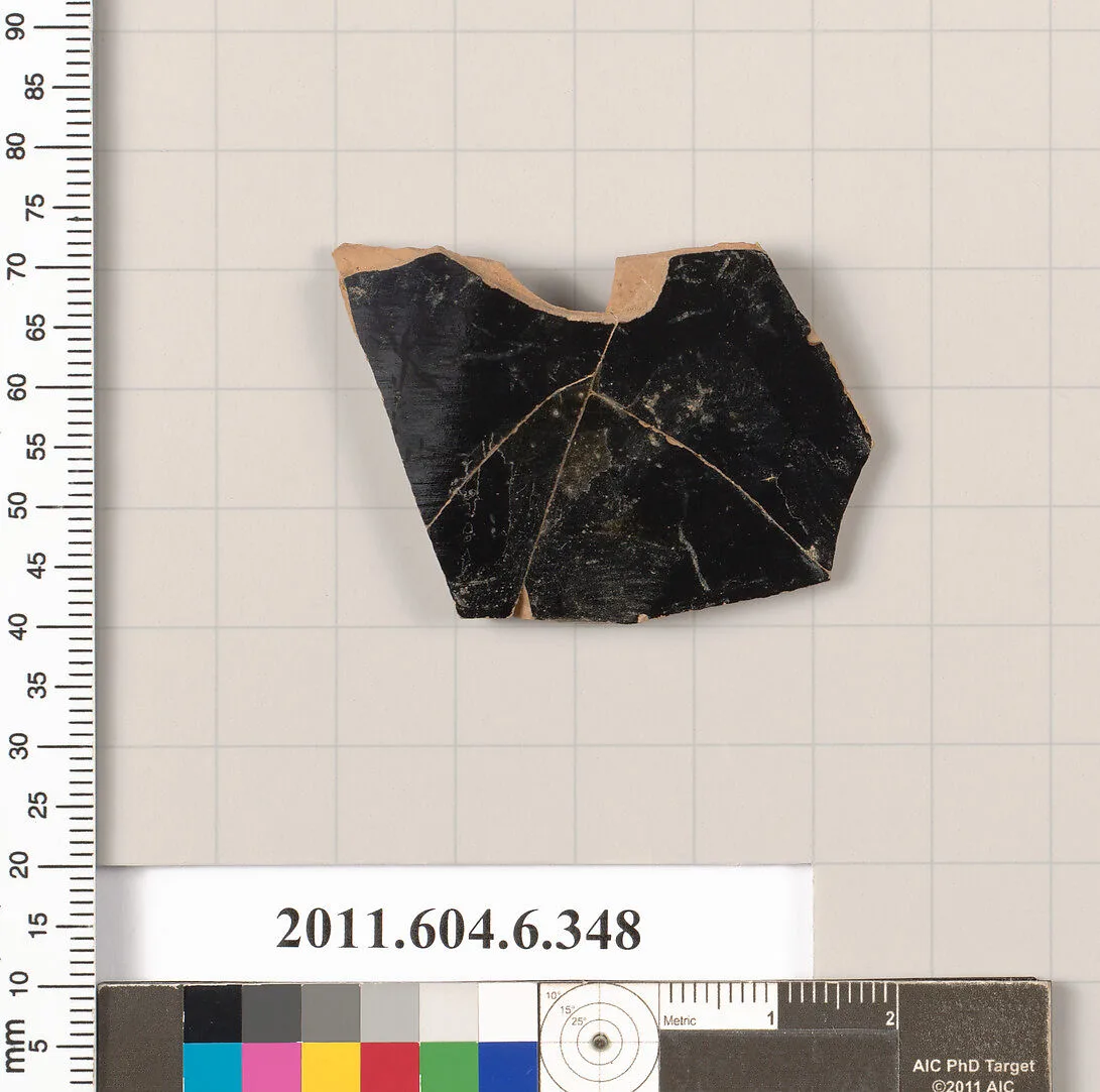 Terracotta fragment of a closed shape — Unknown
