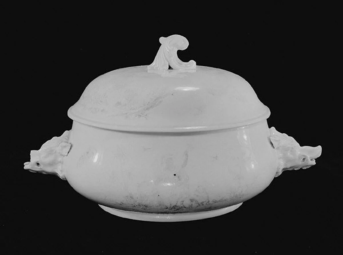 Tureen with cover — Canon Otto Ernst von dem Busch|Meissen Manufactory|Gottfried Bernhard Goetz
