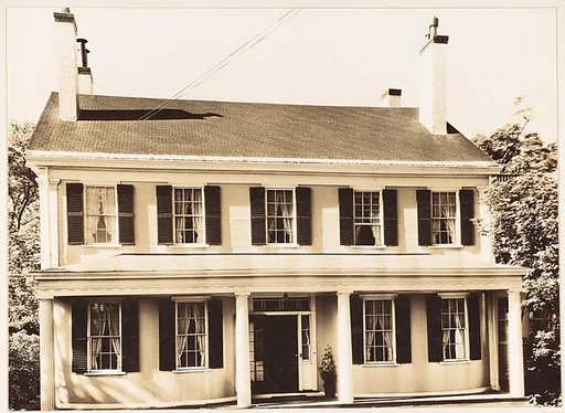 [Federal Style House, Cambridge, Massachusetts]
