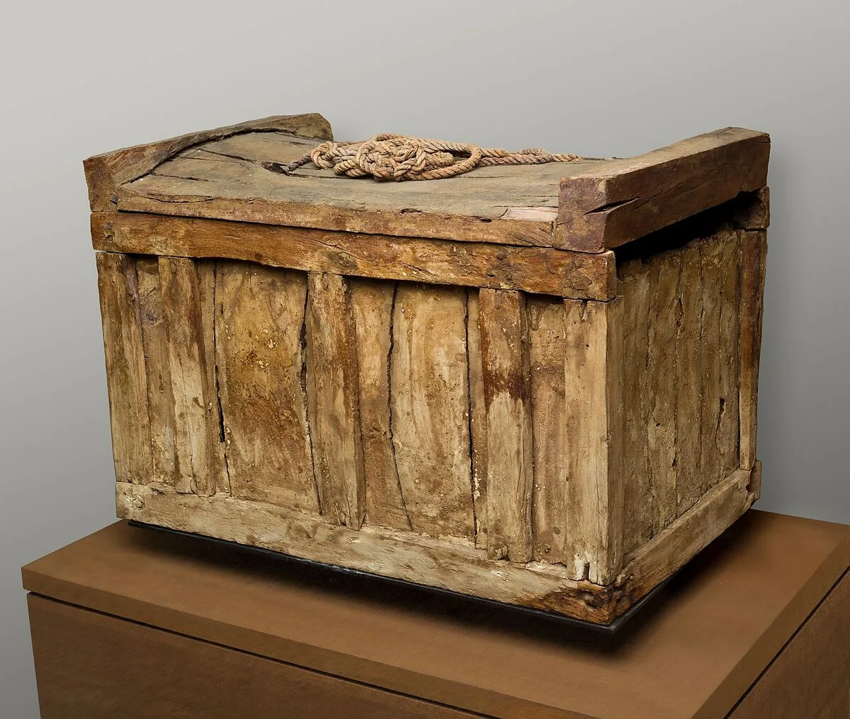 Box Coffin and Rope — Unknown