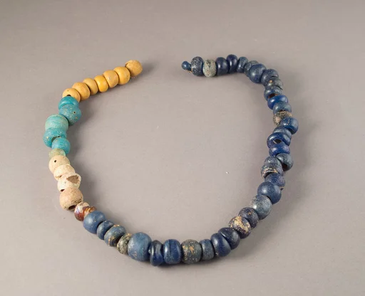 Glass beads
