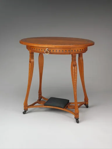Dressing table