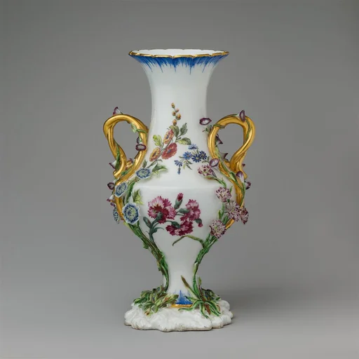 Vase (urne Duplessis) (one of a group of three)