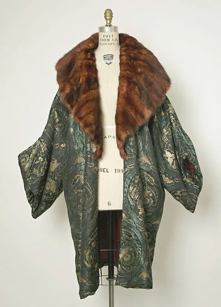 Evening coat — Driscoll
