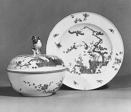Bowl with cover and stand